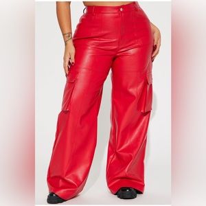 ❣️Red Faux Leather Cargo Wide Leg Pants❤️‍🔥